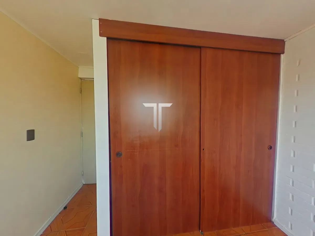 Imagen 5 de 17 de Arriendo Departamento Metro Pudahuel Con Estacionamiento