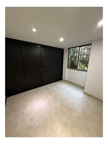 Apartamento En Medellin, Calazans Parte Baja.