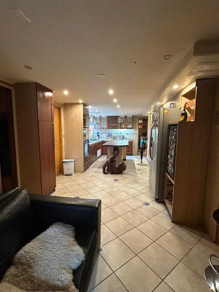Imagen 4 de 23 de Amplia Casa 4d/3b En Villa Antihual (164170)