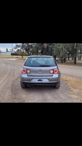 Imagen 3 de 7 de Volkswagen Golf 2008 1.6 Conceptline