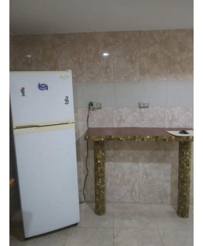 Alquilo Anexo 75m2 2h/2b/0p Sebucan