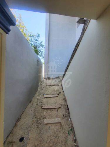 Imagen 18 de 27 de Amplia Casa En Venta. Gurabo (jpc-225)
