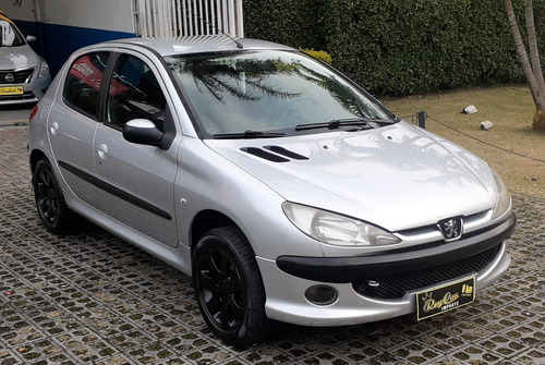 Imagem 7 de 19 de Peugeot 206 1.4 Presence Fx