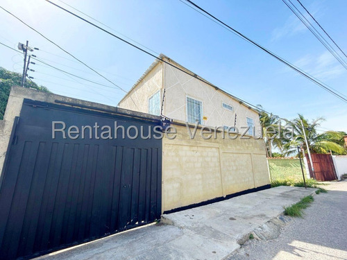 %% Maria E. Vende Moderna Y Amoblada Casa (duplex) En Agua Viva, Ubicada En Espectacular Zona Con Clima De Montaña, Lara#25-14515**