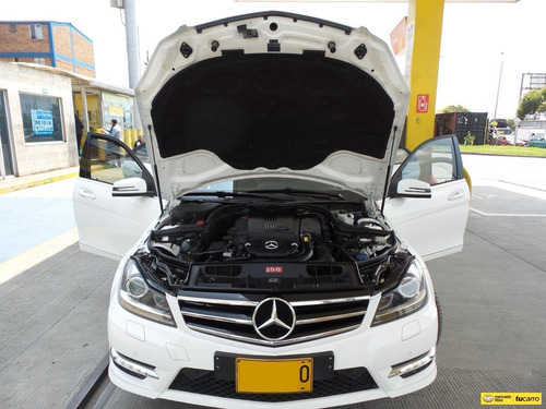 Imagen 9 de 25 de Mercedes Benz C 200 Cgi