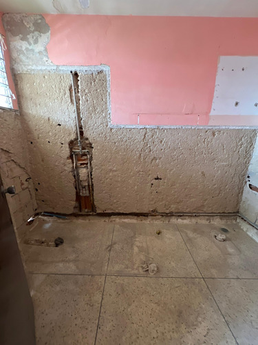 Casa Comercial En El Viñedo, Valencia, Cod: Indiccom-020