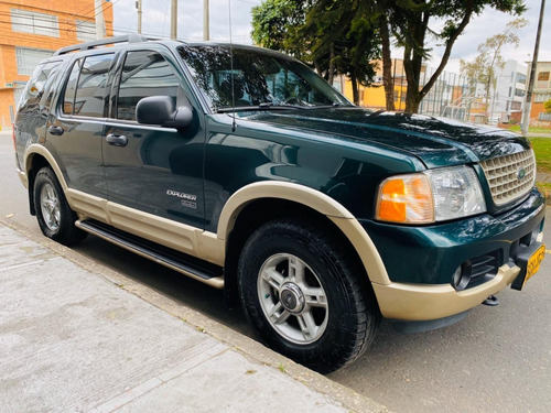Ford Explorer Eddie Bauer Modelo 2005