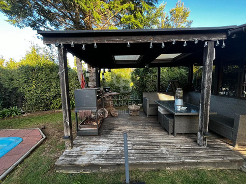 Rebajada Casa En Av Centenario, Puerto Varas