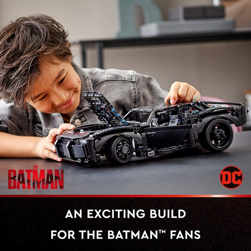 Imagen 2 de 4 de Lego Technic 42127 El Batimobil De Batman (1360 Piezas)