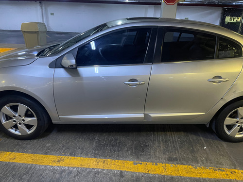 Renault FLUENCE DINAMIQUE 2.0 Dynamique Mt
