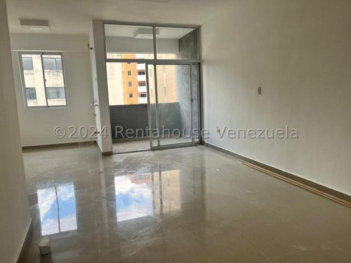 Apartamento En Venta Excelente Ubicacion Gran Metraje Akmg, Agua Blanca Valencia Carabobo