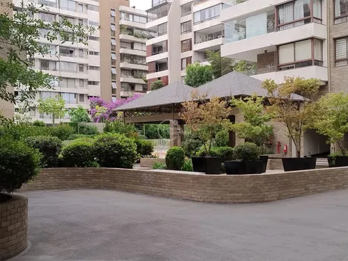 2 Dorm. 2 Baños. 2 Estac. 2 Bodegas. En Providencia