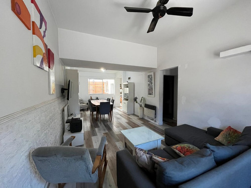 Venta/permuta - Casa 3 Dormitorios C/ Cochera Y Patio - Echesortu