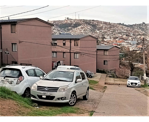 Venta De Departamento En Miraflores Alto, Viña Del Mar.