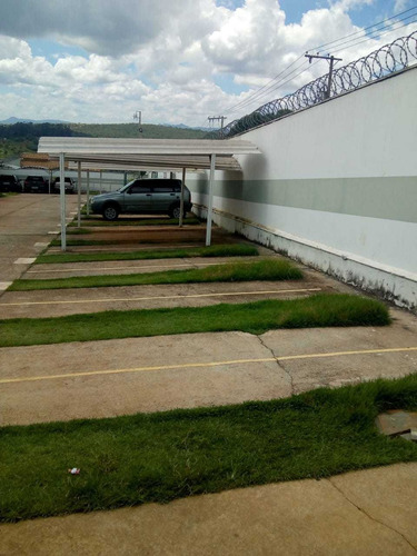 Imagem 14 de 17 de Vendo Ou Troco Por Veículo, Apto Térreo, 2q, Quitado, Portão Eletrônico, Segurança 24h