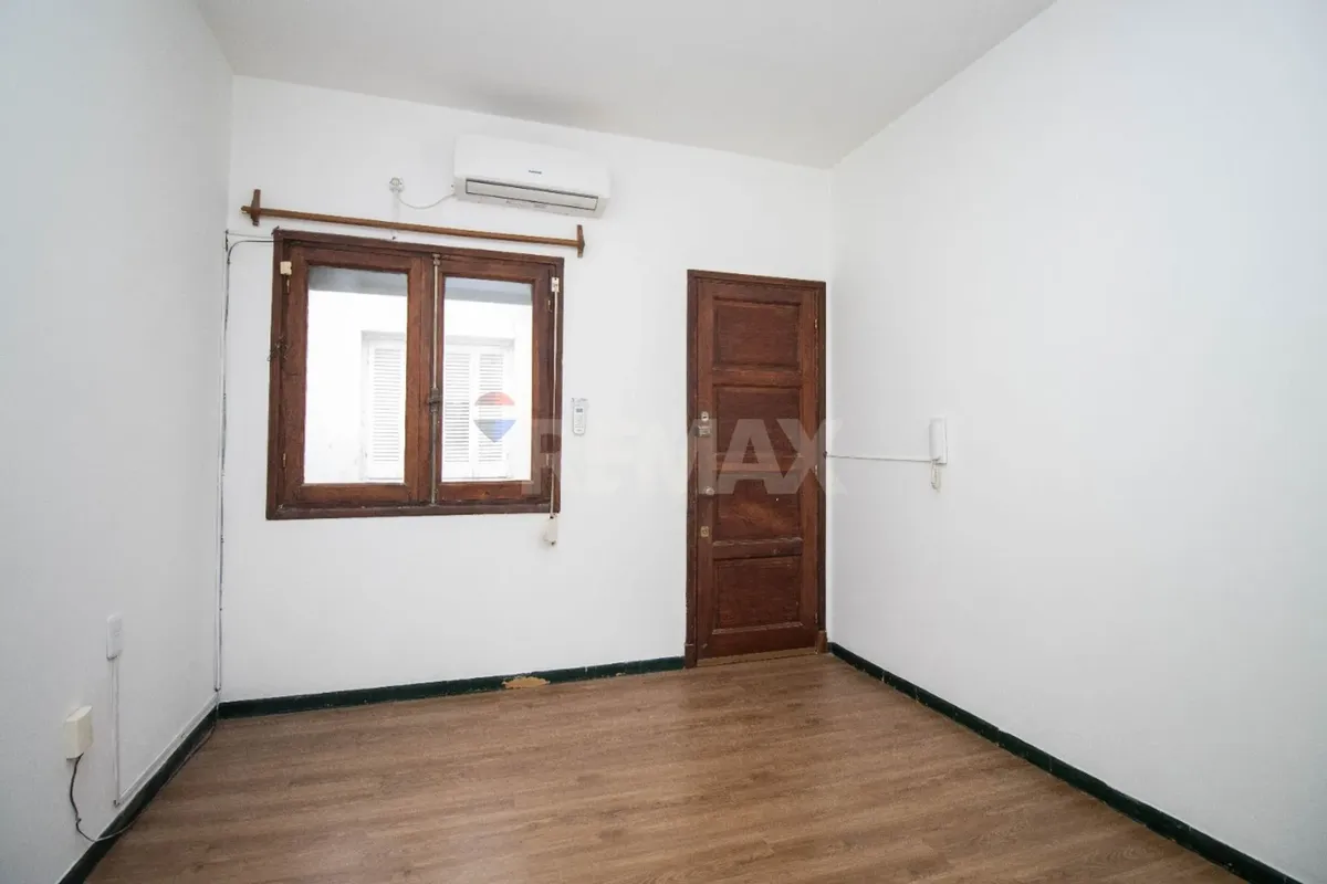 Alquiler Apartamento De 2 Dormitorios En El Centro · Foto 2