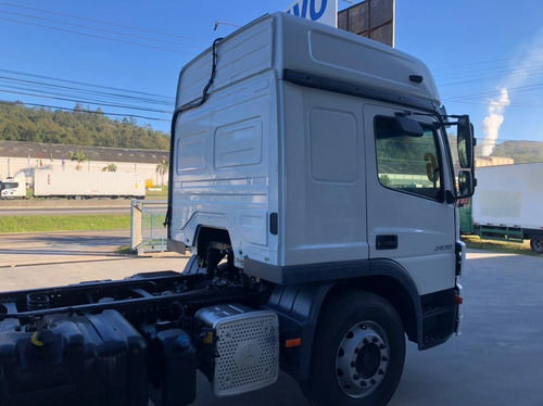 Imagem 3 de 15 de Mercedes Benz Atego 2430