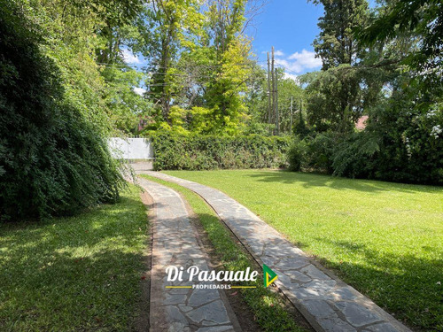 Venta Apto Crédito Hipotecario Casa Quinta Con Pileta, Quincho Y Dependencia - Francisco Alvarez