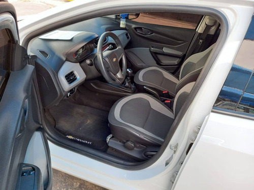 Chevrolet Onix 1.0 Mpfi Lt 8v Flex 4p Manual