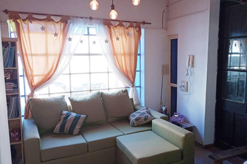 Casa En Venta - 1 Dormitorio 1 Baño - Pergamino
