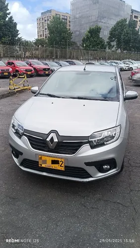 Renault Logan Logan life plus