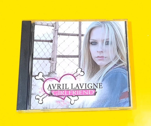 Avril Lavigne Girlfriend Single Promo 3track English/spanish