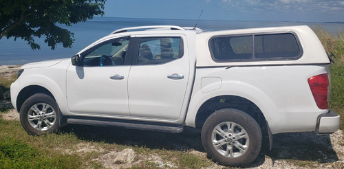 Imagen 5 de 8 de Nissan, Camioneta Doble Cabina Frontier Le