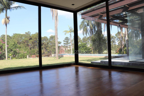 Moderna! No São Fernando Golf Club - Exclusiva - Granja Viana - Ca17797