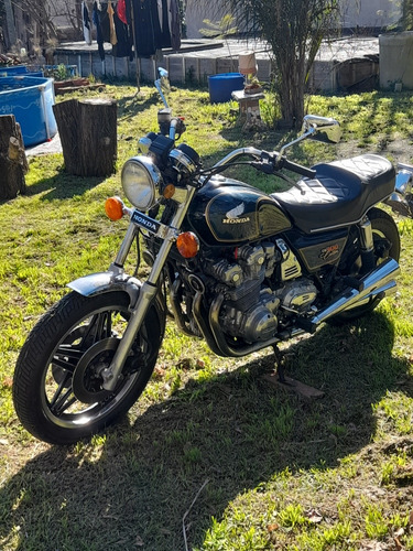 Honda Cb 900 Custom