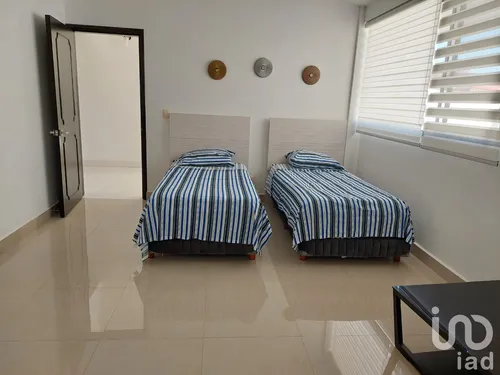 Venta Casa 5 Ambientes Jurica