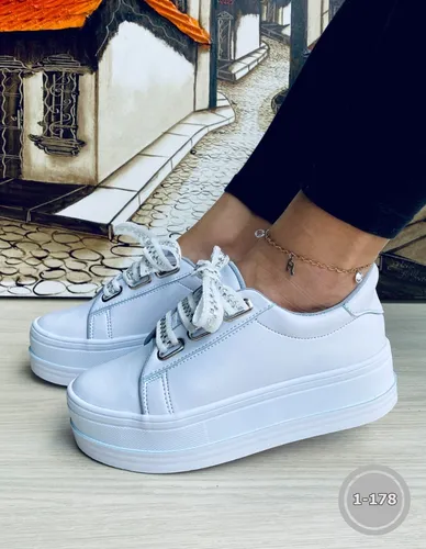 Tenis de dama de moda best sale
