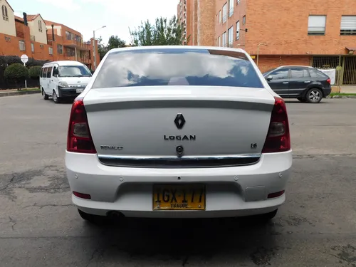 Renault Logan 1.6 Expression