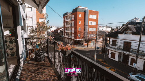 Venta De Departamento De 4 Ambientes Con Terraza Y Cochera