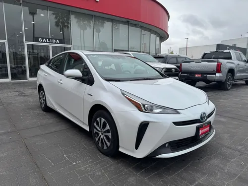 Toyota Prius 1.8 Premium Cvt
