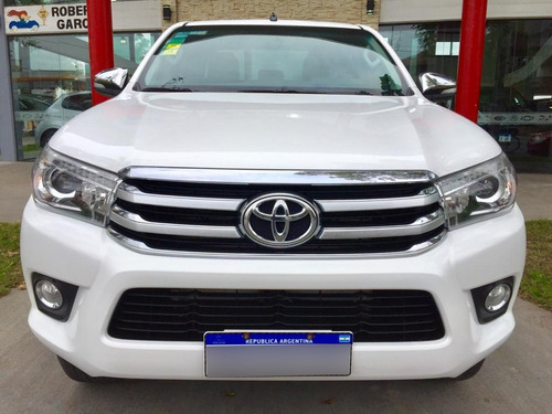 Imagen 2 de 9 de Hilux 2.8 D Srv 4x4 Mt 2016
