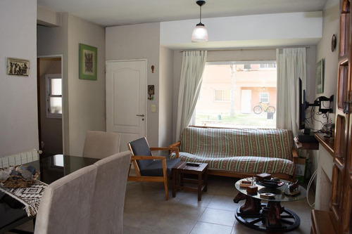 Imagen 5 de 27 de Venta - Duplex 3 Ambientes En Barrio Casas Del Paque - Pilar