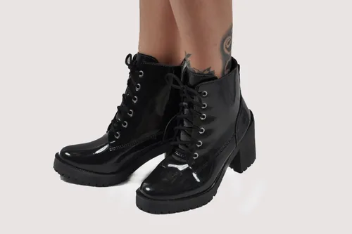Bota coturno galway tratorada verniz discount