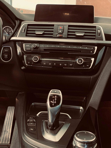 Bmw Serie 3 3.0 330i Sedan Sport Line 252cv 2016
