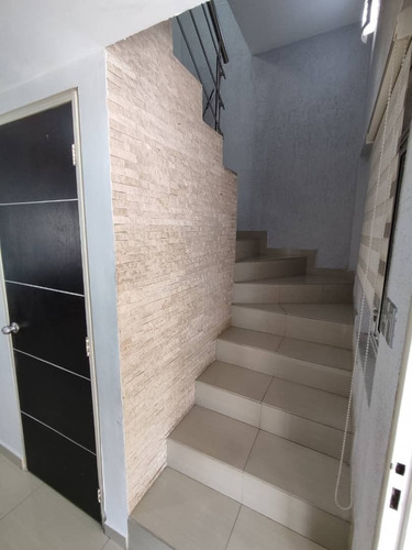 Imagen 11 de 11 de Exclusivo Townhouse Con Acabados De Lujo Res Villas Menhir Jc-lp
