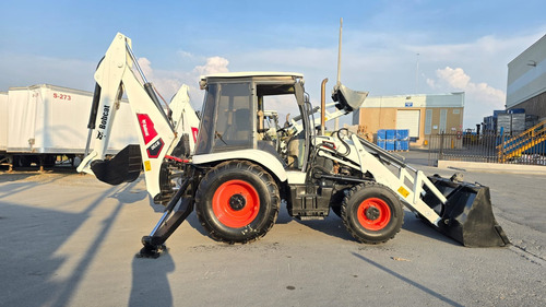 Retroexcavadora Bobcat B730 2018 $900,000.00 M.n. C/u