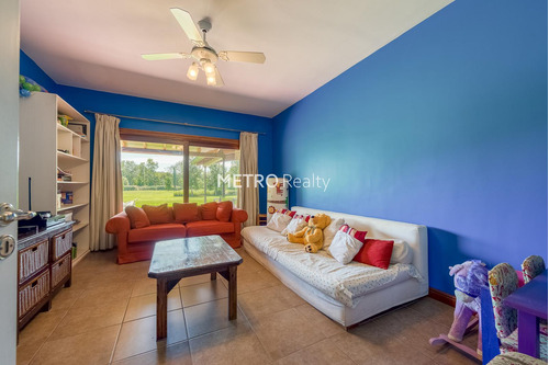 Casa En Venta 8 Ambientes En Barrio Privado Loma Escondida, Open Door