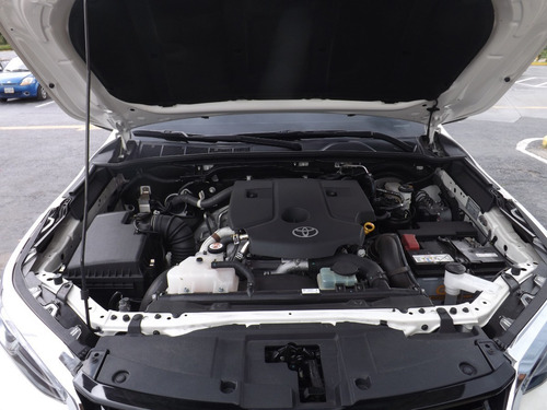 Imagen 9 de 9 de Toyota Fortuner Dubai