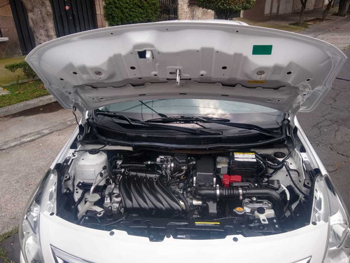 Imagen 14 de 15 de Nissan Versa 2018 1.6 Advance Mt