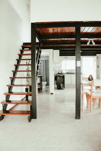 Casa Tipo Loft Apta Para 4 Personas Con Parrilla Y Amplio Jardin Tigre Centro