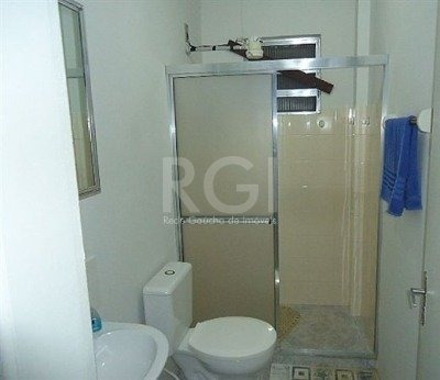 Casa Em Centro Com 3 Dormitórios - Vi4109