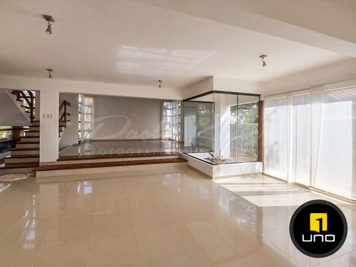 Imagen 4 de 20 de Linda Y Amplia Casa En Condominio Zona Urubo