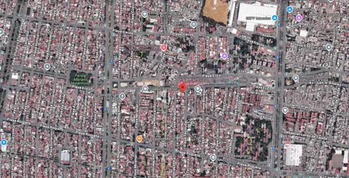 Casa En Venta. Calle Playa Tecolutla, Militar Marte, Iztacalco, Cdmx.
