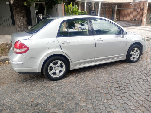 Nissan Tiida 1.8 Acenta