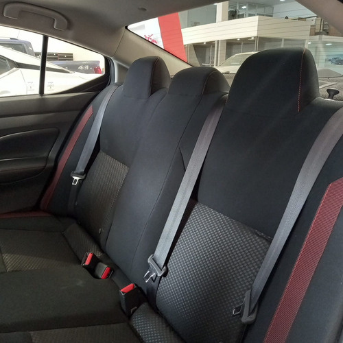Nissan Versa 1.6 Sr Cvt