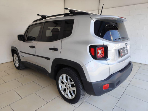 Jeep Renegade Sport 1.8 4x2 Flex 16v Aut.